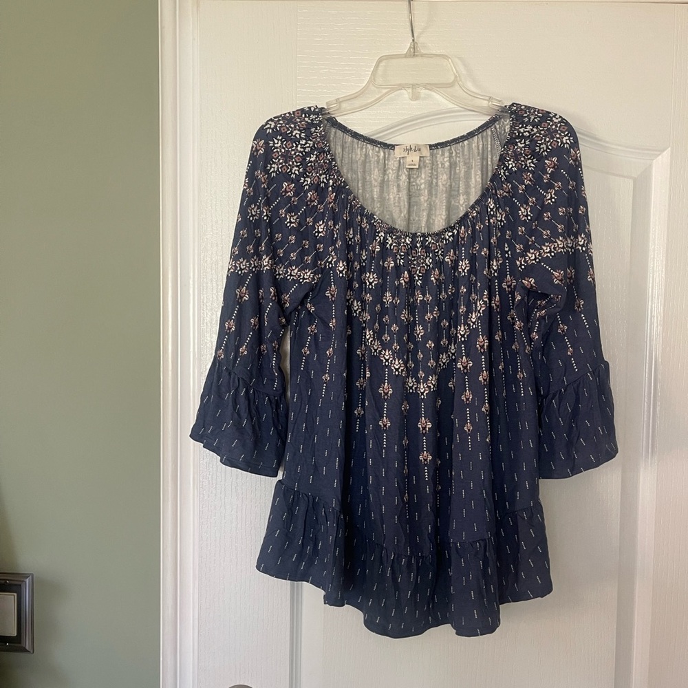 Style&Co Bell Sleeve Top (New) Size L